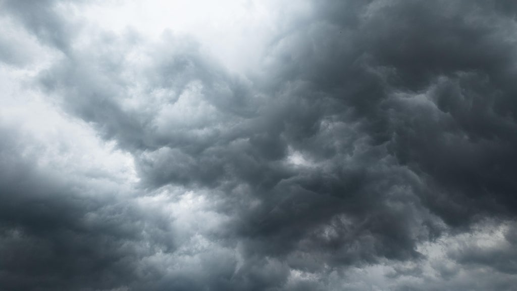 Minnesota's warmth sets the stage for Wednesday evening storms, with a low-end severe risk — Savage Sports news