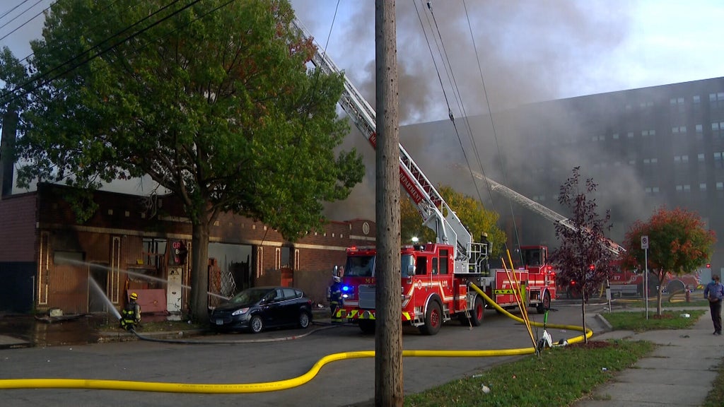 2 Minneapolis firefighters hurt in East Franklin Avenue business fire — WCCO / CBS Minnesota, Savage Health news