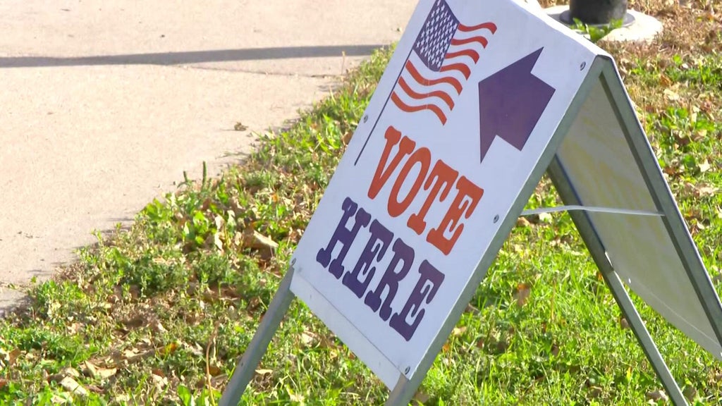 Minneapolis opens 12 pop-up early voting sites across the city ahead of Nov. 3 election — WCCO / CBS Minnesota, Savage Arts news