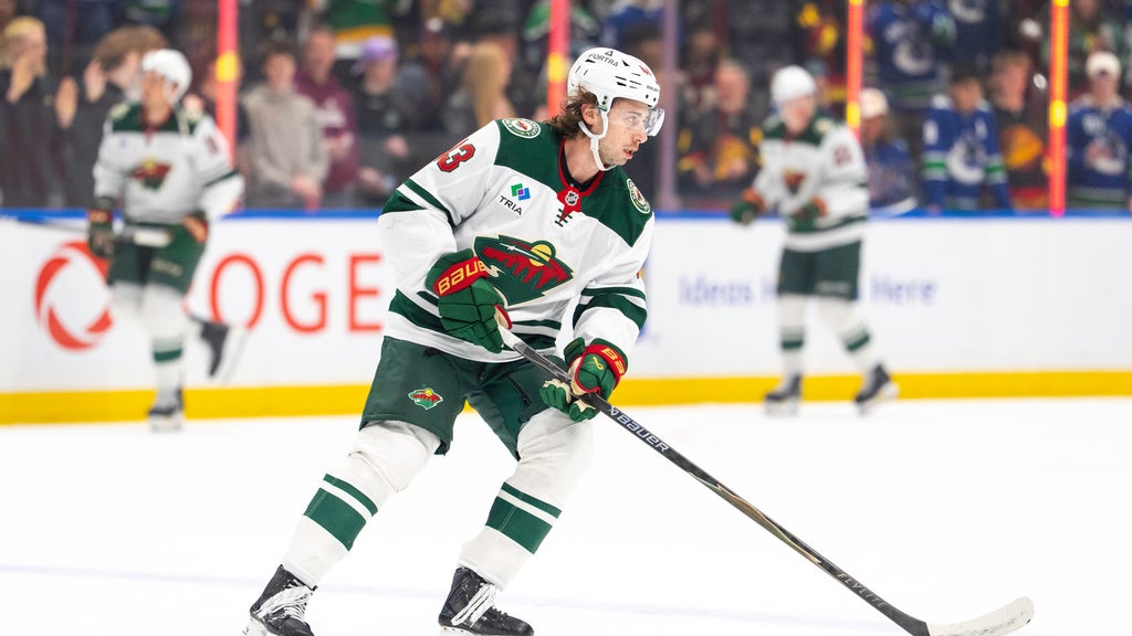 Quinn Hughes has goal, assist in his Vancouver return in Wild's 4-2 victory — WCCO / CBS Minnesota, Savage Sports news