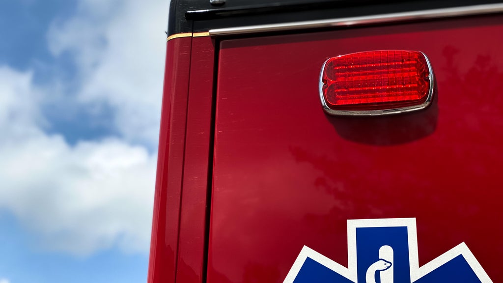 Man, 42, fatally struck by combine in southern Minnesota — WCCO / CBS Minnesota, Savage Health news