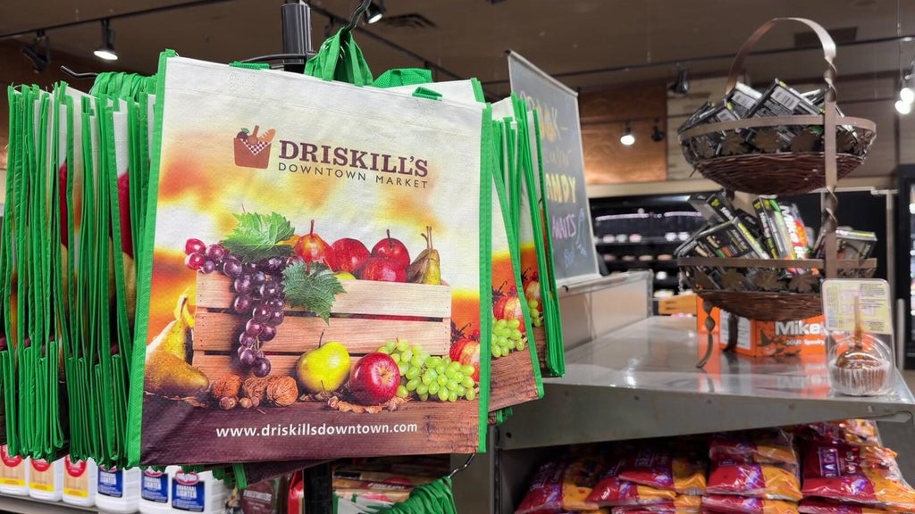 Hopkins grocery store seeks community support amid sales struggles — WCCO / CBS Minnesota, Savage Government news
