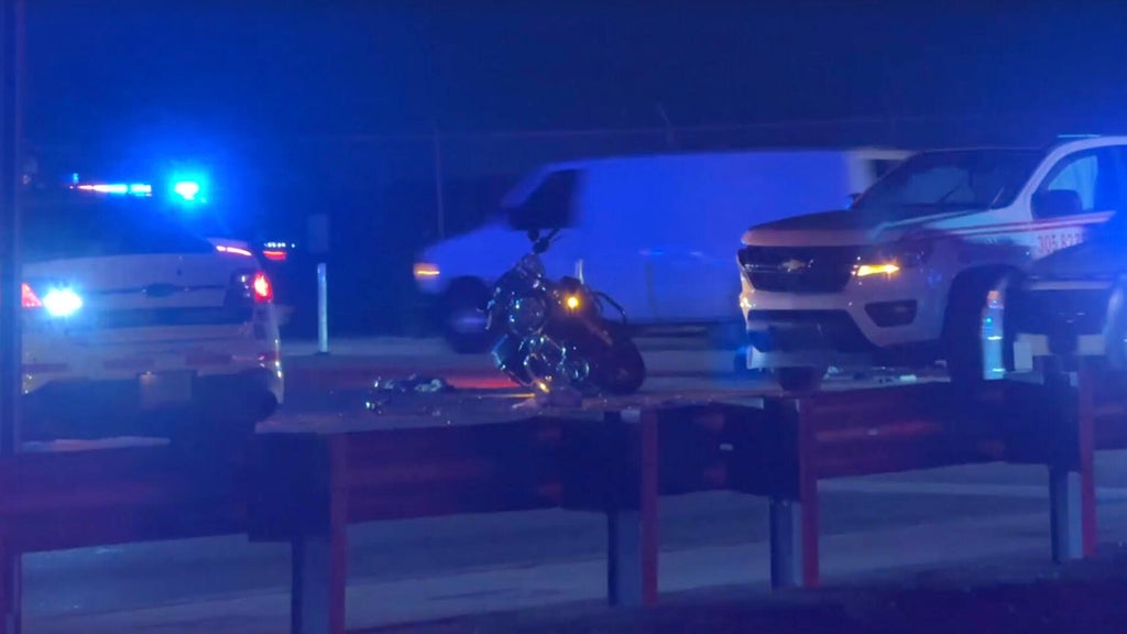 Motorcyclist airlifted to hospital after Miami Lakes crash, MDSO says — CBS Miami, Savage Health news