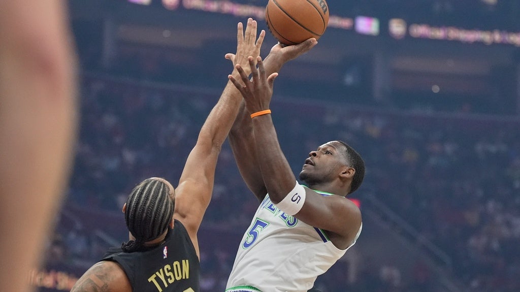 Timberwolves star Anthony Edwards officially undergoes successful surgery — Savage Health news