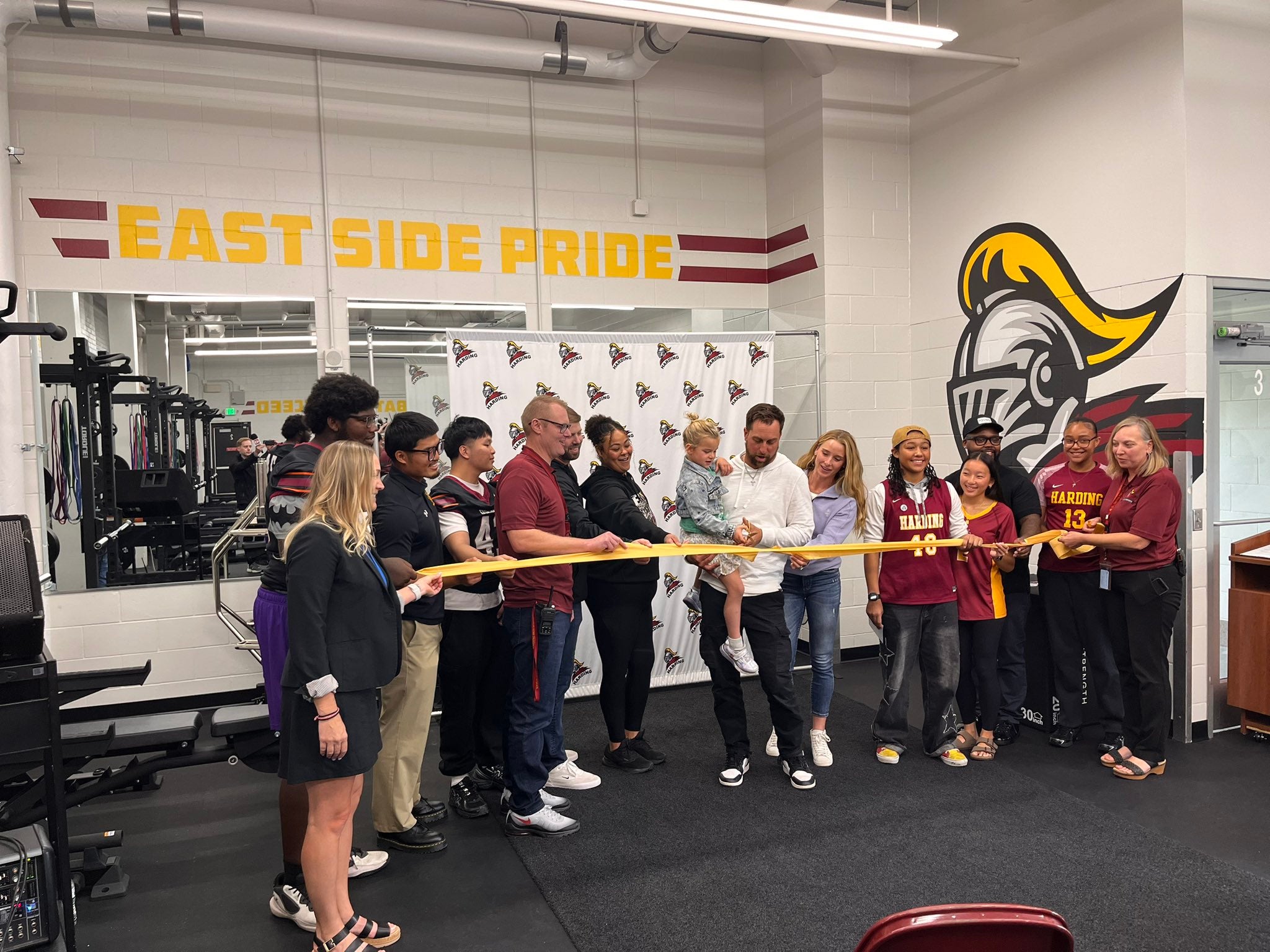 Adam Thielen Foundation unveils renovated weight room at Harding High School — KSTP 5 — Gopher