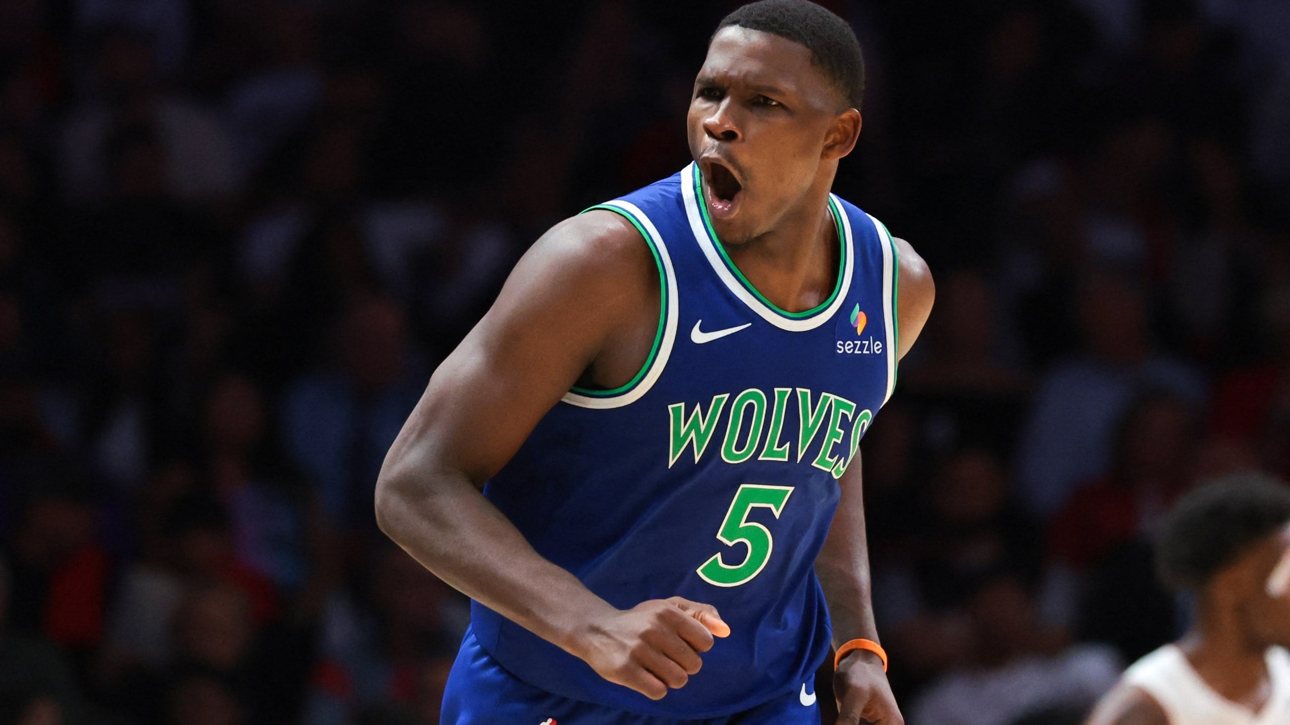 Heat Coach Reveals Bench Player Who Talked Wolves Superstar Into Frenzy — Minnesota Sports Fan, Savage Business news