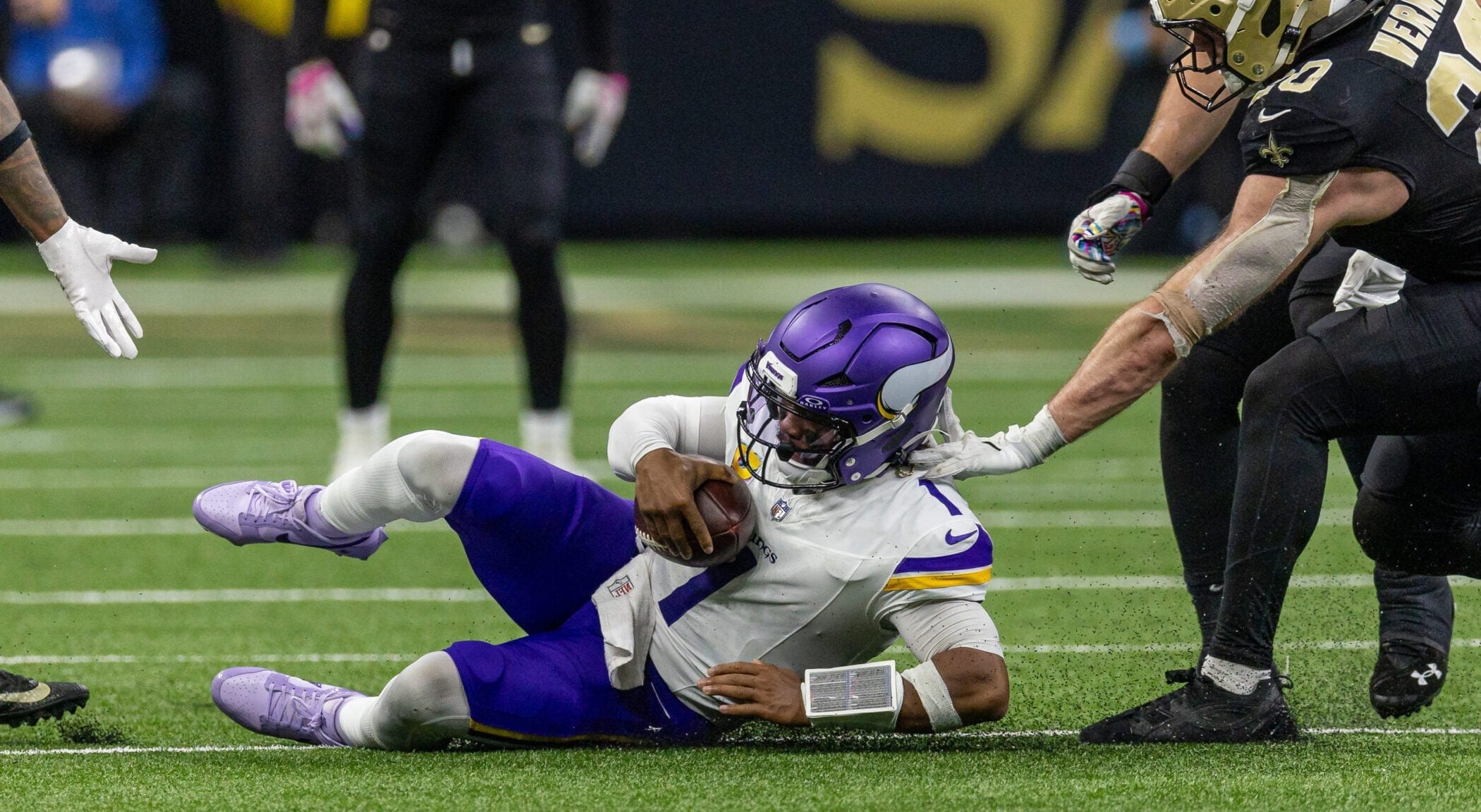Kyler Murray Needs to Stop Sliding Before He Gets Hurt Again — Minnesota Sports Fan, Savage Sports news