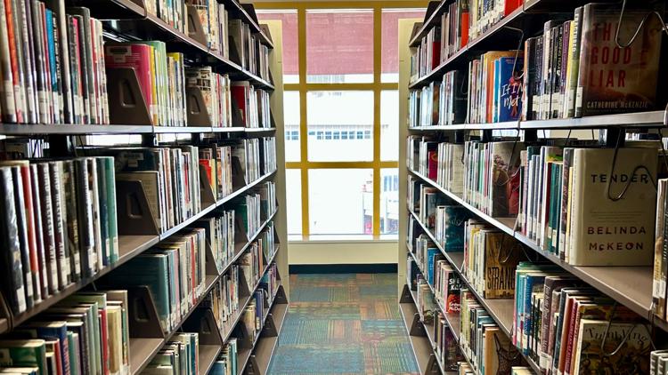 Live outside San Antonio? Library users are getting notices about $30 fee taking effect this month — KENS 5 (San Antonio), Savage Community news