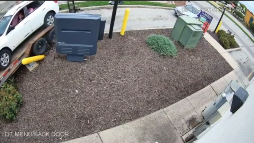 Watch: Driver towing vehicle crashes in Taco Bell drive-thru — FOX 9, Savage Community news