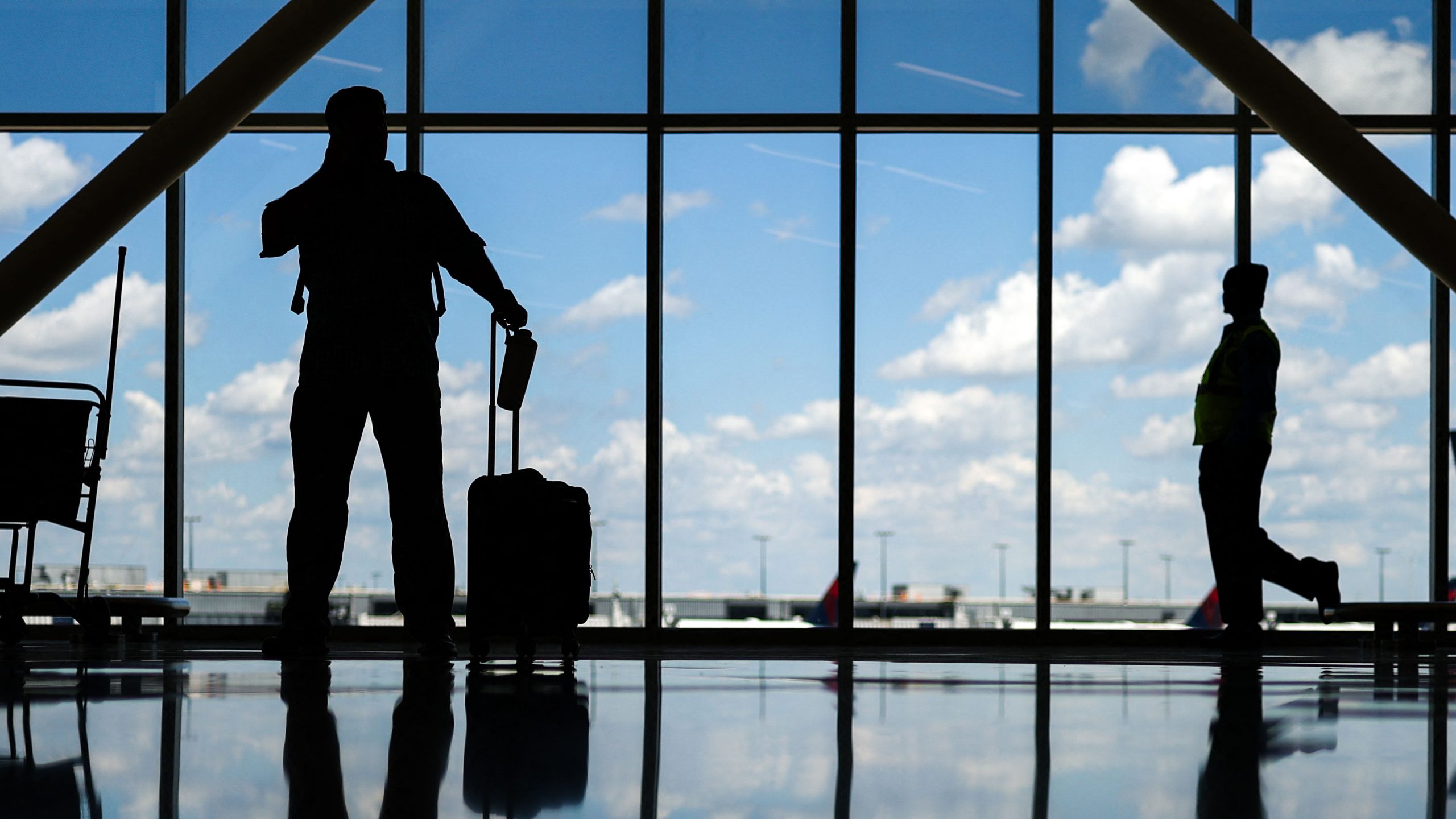 This airline received top marks in several categories in annual Forbes Travel Guide awards — FOX 9, Savage Community news