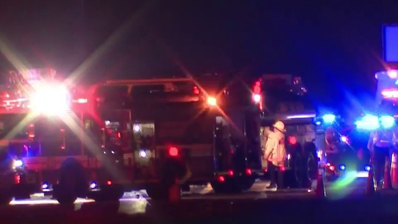 Florida Turnpike crash kills 6, including 3 siblings headed to Halloween Horror Nights — Savage Community news