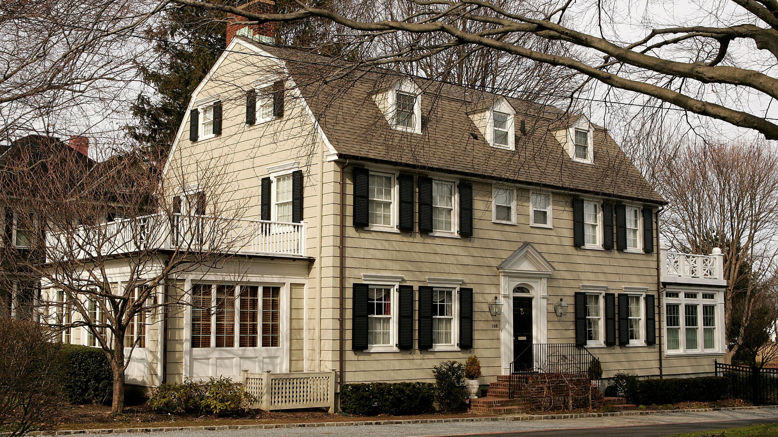 America's most famous real-life haunted places — 10 frightening locations — FOX 9, Savage Sports news