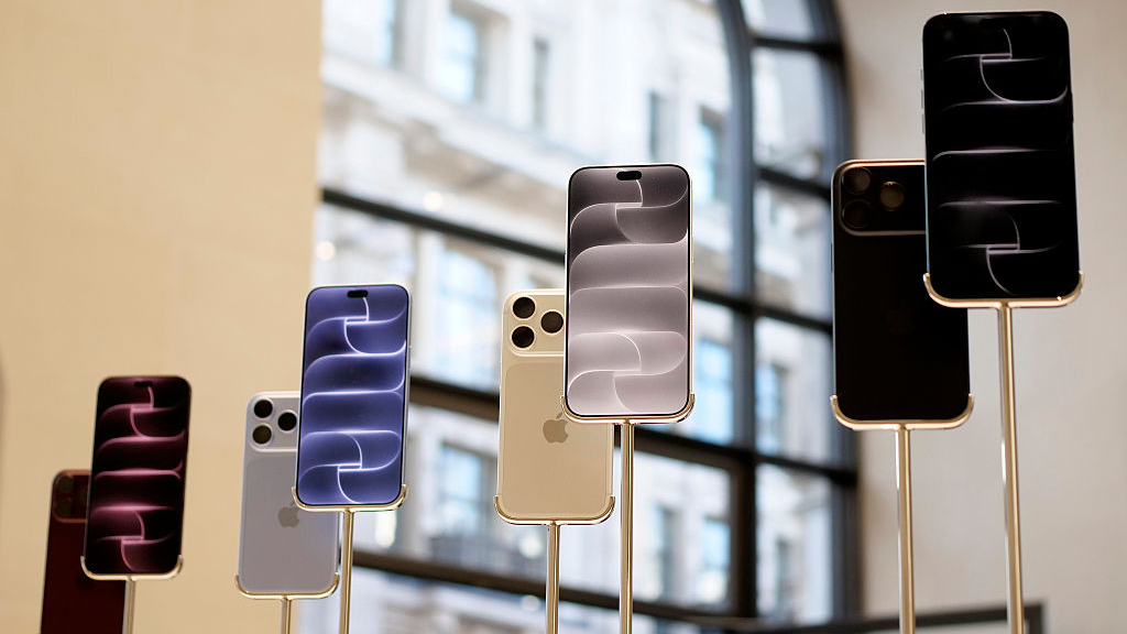 Apple cuts iPhone 18 Pro orders over weak sales: report — FOX 9, Savage Community news